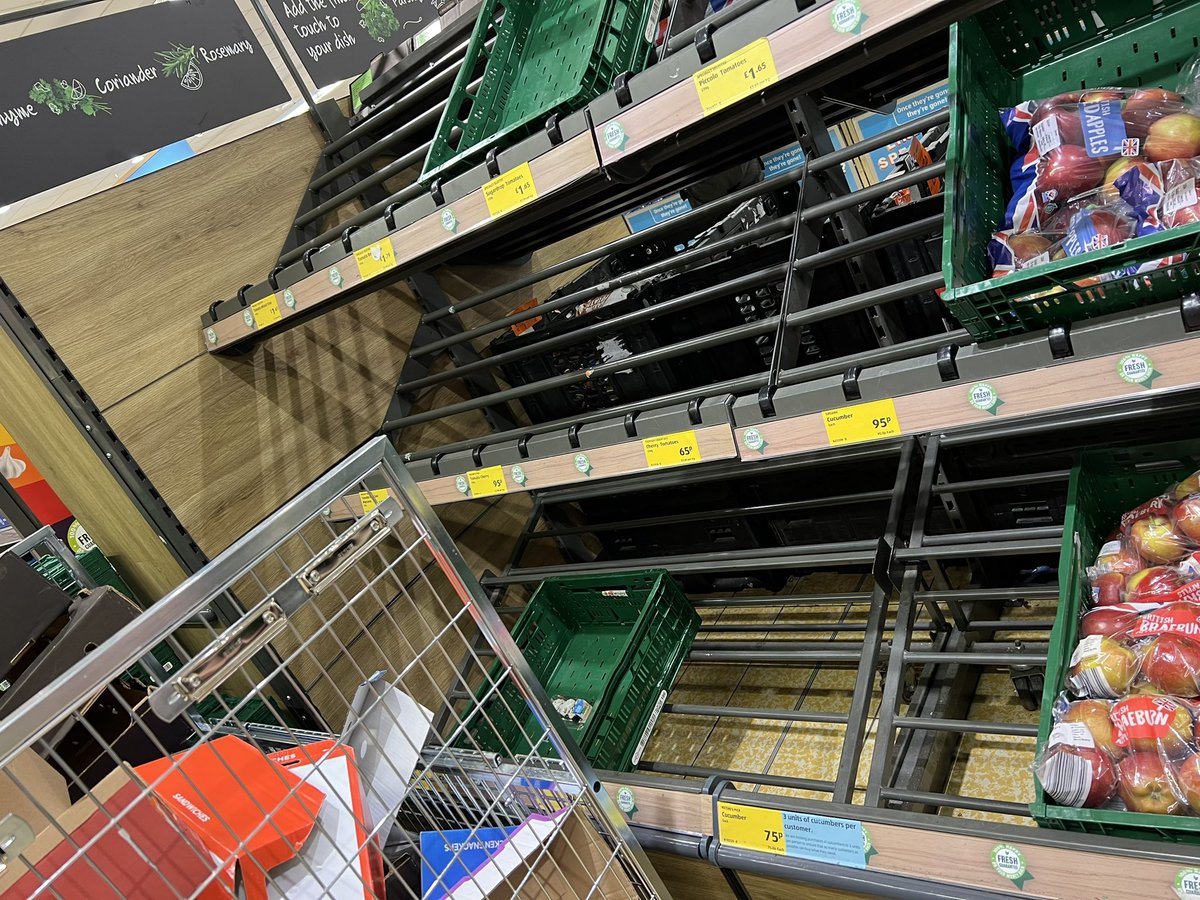 Jonathan Moore tweet media