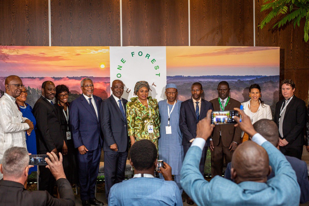 Du 1er au 2 mars, décideurs, experts, universitaires, société civile et autres acteurs présents dans la capitale gabonaise vont réfléchir sur des problématiques du réchauffement climatique en vue d'apporter des solutions adéquates à la protection de l'environnement. 
#OfsGabon