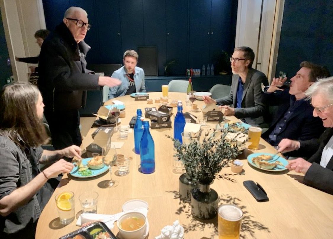 Couldn’t resist giving a few comedic lessons to my son &amp; Slapstick Festival guests! They were all extremely grateful 👌