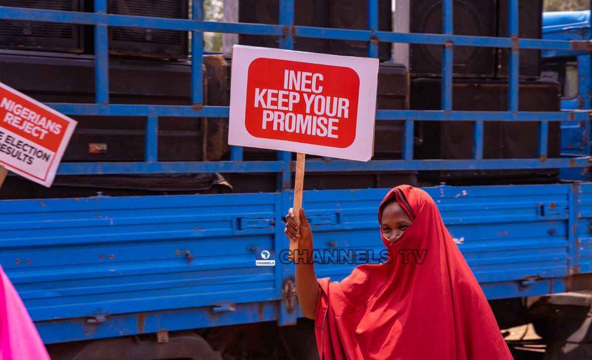 0bipresident's tweet photo. REPORT SHOWS:
Protest continues In all states of Nigeria few hours after INEC declared Tinubu president.

Rivers||Chinedu||Obasanjo||Dino||Black Wednesday||Twitter down||Breaking News||Shettima||Situation Report||Peter Obi||Emefiele||FCT||Whattsap|| https://t.co/d2vHHGPn5Z