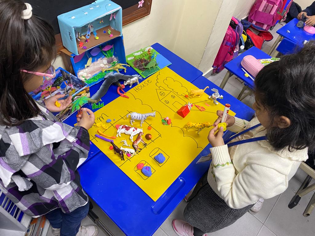 Froebels's tweet photo. In Year 1, we learned about the differences among animals based on their unique needs through fun activities in @The_IPC  General Knowledge.
#Froebelians https://t.co/uAlKVpEPfd