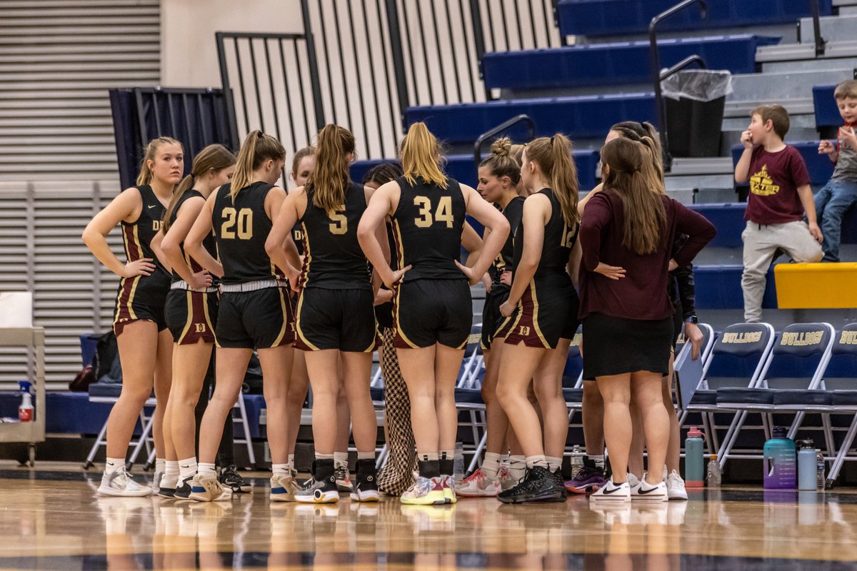 DISTRICT FINALS TONIGHT!!
🏀-Dexter Vs Pioneer 
📍-Skyline High School
⏰-7:00pm
📺- nfhsnetwork.com/events/skyline…
<a href="/BlumbergAlena/">Alena Blumberg</a> <a href="/chloe_perry2/">Chloe Perry</a> <a href="/LTdreads/">Lauren Thompson</a> <a href="/MichHSBball/">Mich HS Bball</a> <a href="/baileykrueger05/">Bailey</a> <a href="/Addison_Chase3/">Addison Chase</a> <a href="/dhsdreads/">Dexter Athletics</a> <a href="/h/">َ</a>
<a href="/HeidiFuchs34/">Heidi Fuchs</a>