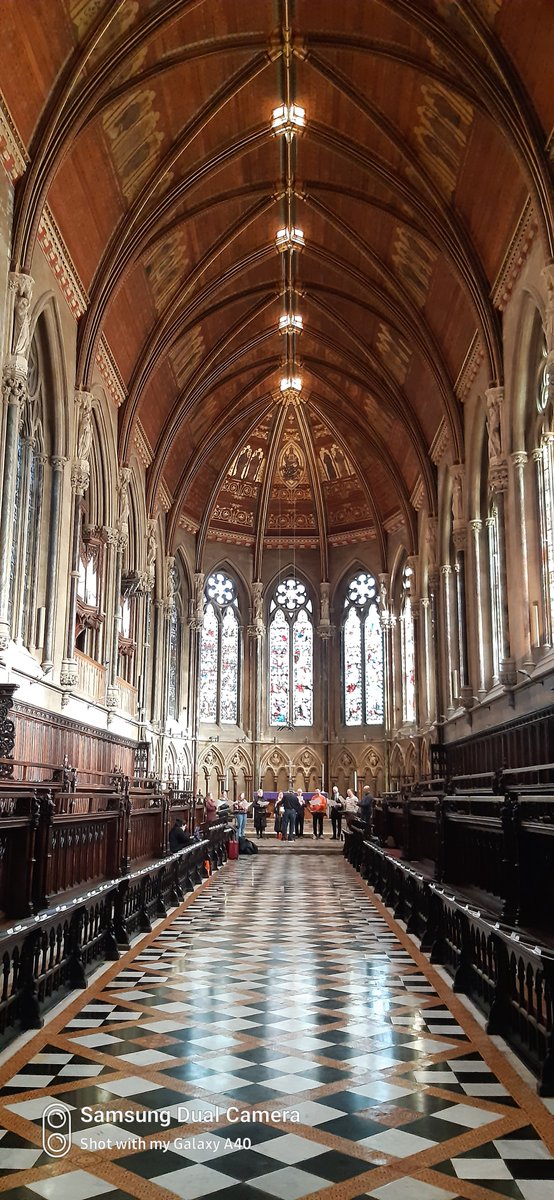 Who can spot @TallisScholars in this photo? They're rehearsing in the splendid surroundings of @stjohnscam for tonight's concert: The Golden Age of Spanish Polyphony. Some ante-chapel tickets are available on the door. 8pm. cambridgemusicfestival.co.uk/events/the-tal…