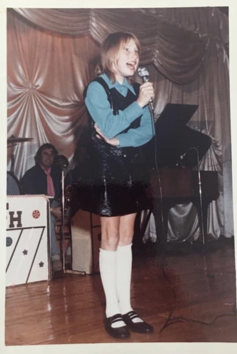 Throwback to St David’s Day 1970 - I read the Gelert poem yn Gymraeg in Butlins in Barry and won 🏆 #randomactsofwelshness #barrybados #throwback 🏴󠁧󠁢󠁷󠁬󠁳󠁿❤️🤍💚 (persuaded to post this by @abigail_barton!) Note the crimplene and pvc outfit! #lush!