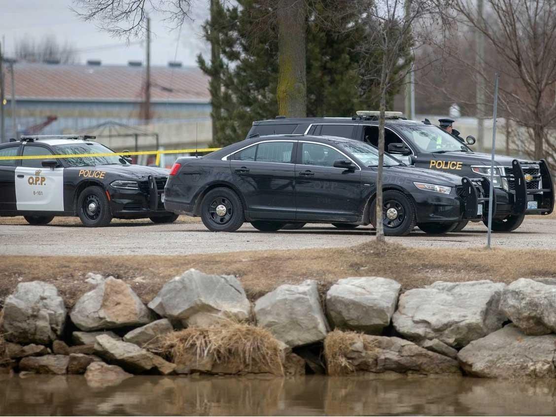 The Windsor Star on Twitter "UPDATE SIU investigating after man drives vehicle into water near