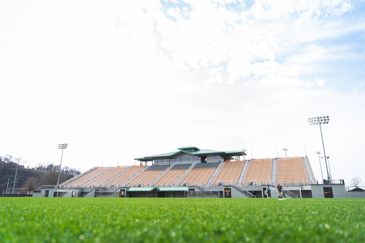 Single game tickets are LIVE! Visit oneknoxsc.com/single-game-ti… to secure your seat at Regal for any game this season. 

Knoxville, we’ve got a home for the whole season. Will you turn it into our fortress? #TOOK