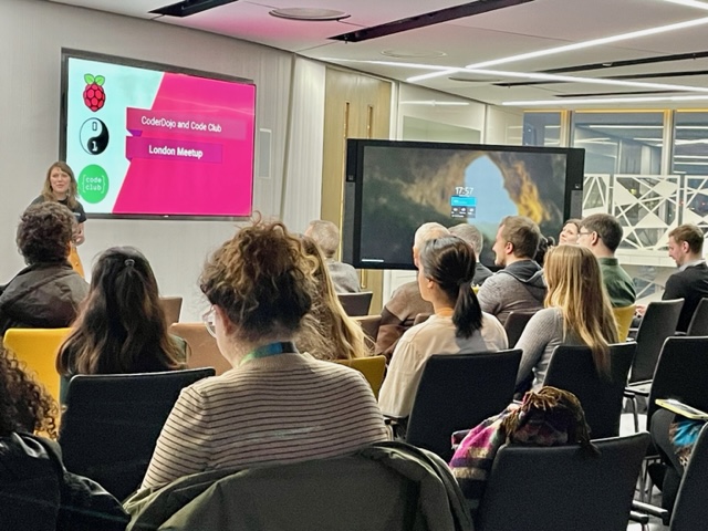 CodeClub's tweet image. It was amazing to meet so many Code Club and @CoderDojo community members at our London meetup.
In the words of Code Club leader @TechwithRhodri, “The sky’s the limit, give it a go!” 💫
#YouCanCode