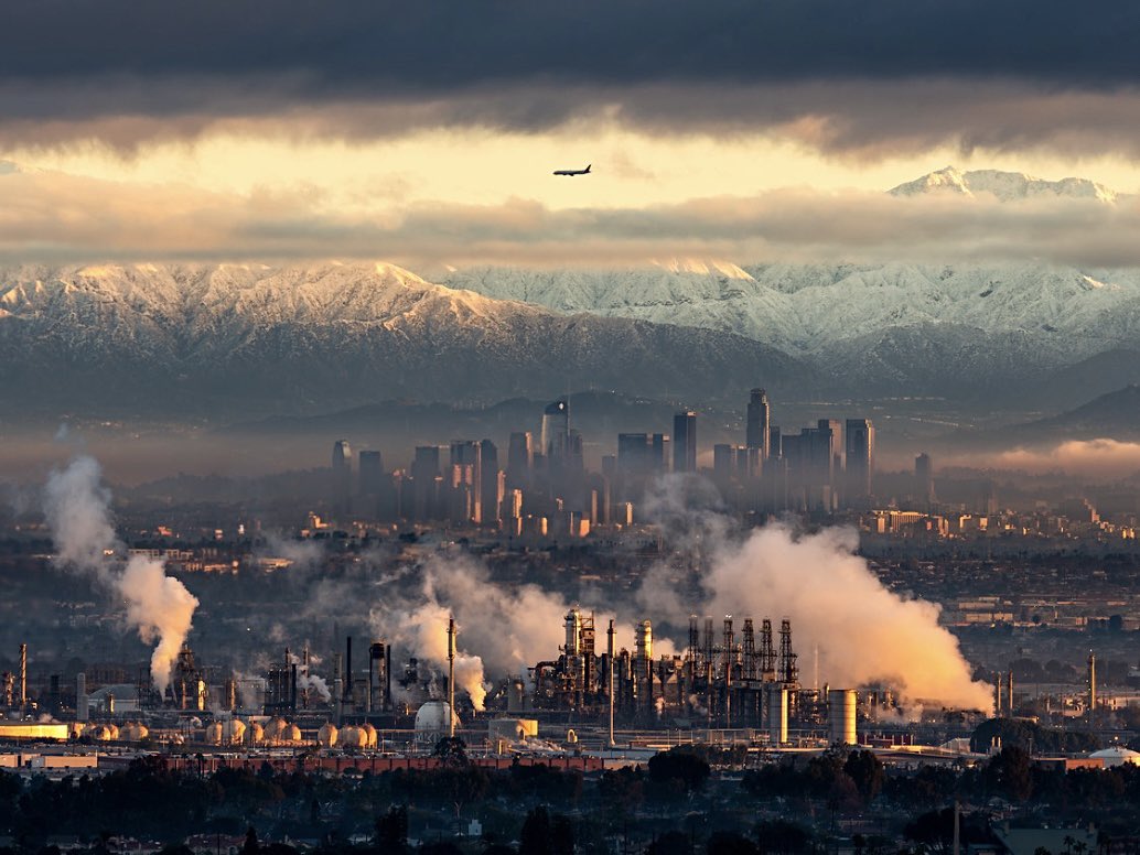 ‘Industry Lows’ is live on <a href="/foundation/">Foundation 🌐</a> 

The most unique city vs. nature juxtaposition of this historic 2023 blizzard event. 

Link ⬇️⬇️⬇️