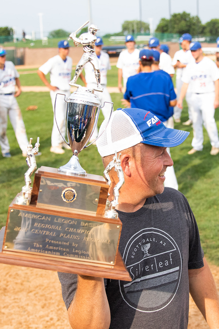 Post400Baseball's tweet photo. Happy Birthday to Coach Donn Bryant! 🎂🎊 https://t.co/hqIeHlHFBV