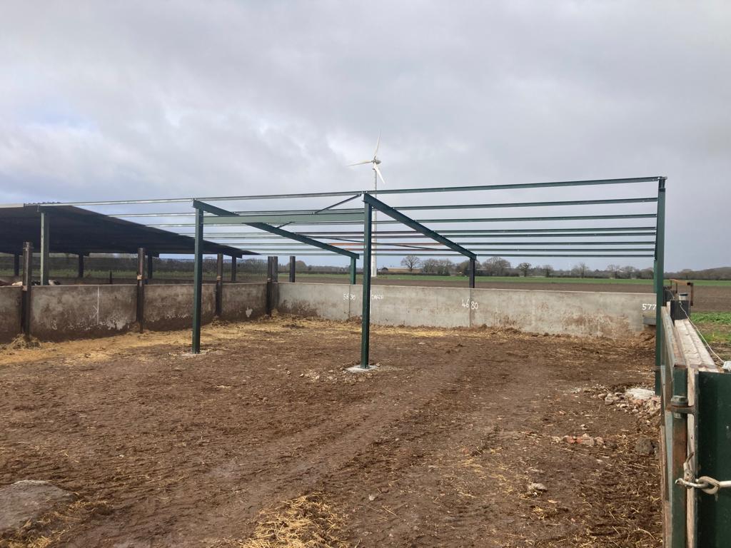 cattlefinishers's tweet image. Shed up!
Clagg roof on tomorrow if all goes well.
#nowtbettertodo
#getonwithit