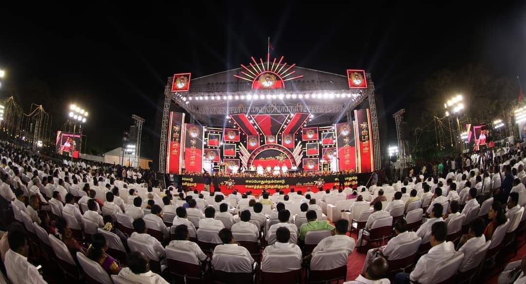 SangaviDr's tweet photo. இந்திய நாட்டின் பன்முகத்தன்மையை கட்டி காக்கவிருக்கும் திராவிட மாடல் தலைவருக்கு பிறந்தநாள் வாழ்த்துக்கள்.!
#HBDMKStalin70 
#NextPmMKstalin https://t.co/S5OdzwcASV