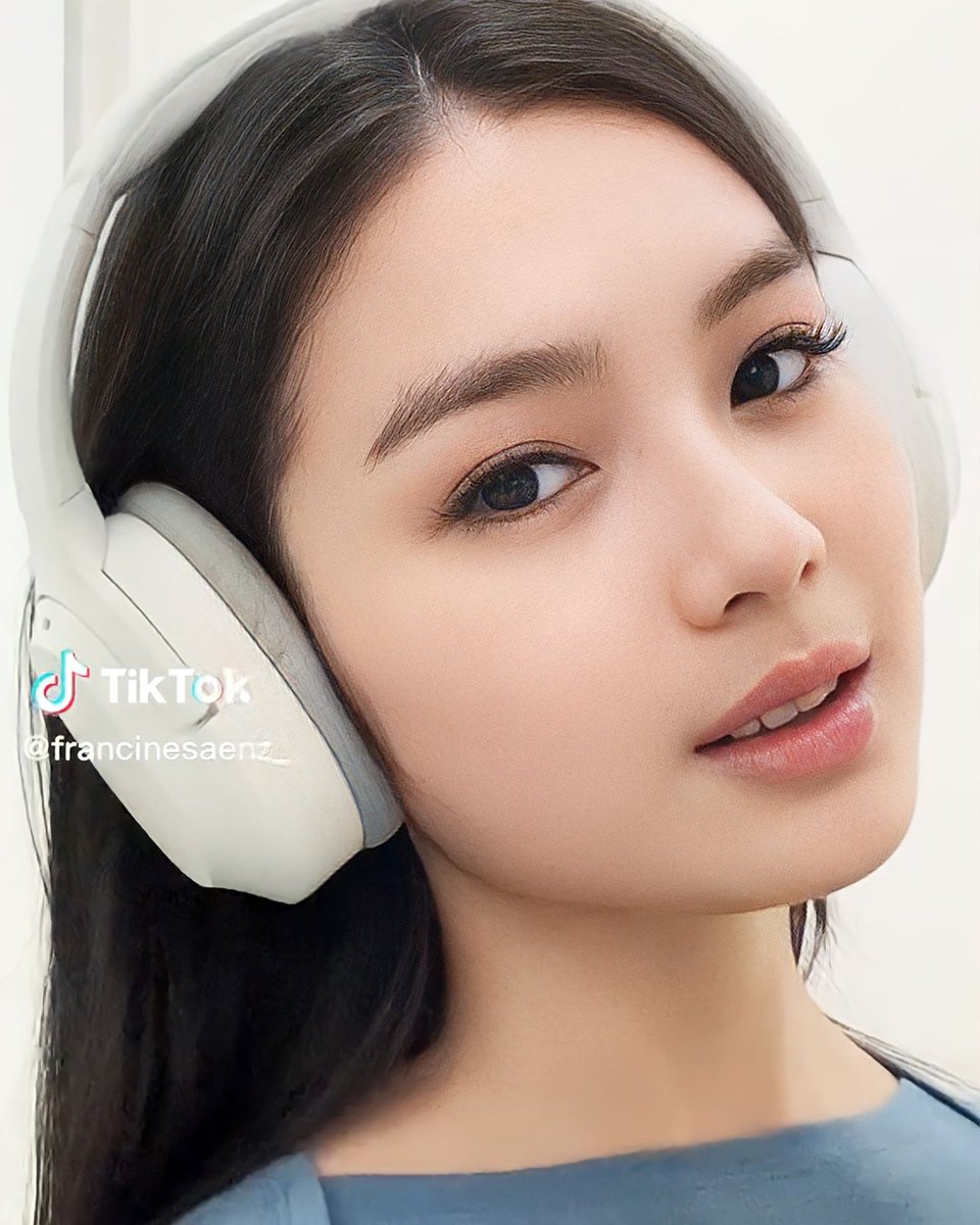 jaesfvr's tweet photo. #FrancineDiaz is no doubt a bare-faced queen! i mean look at that face 😩✨ https://t.co/JvutcxPg1Q