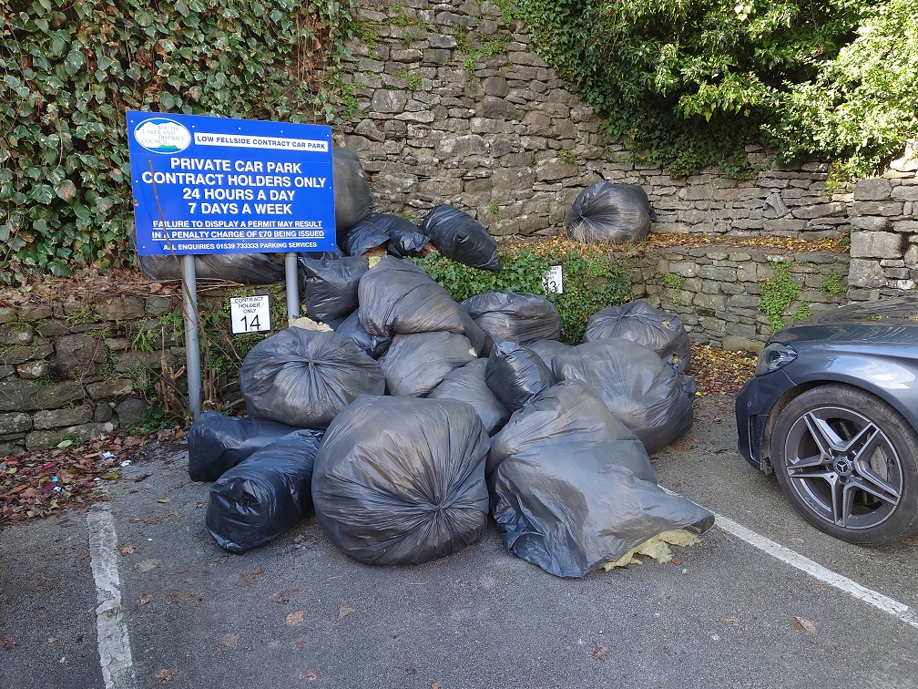 South Lakeland DC (@southlakelanddc) on Twitter photo Can you help us find out who fly-tipped these 20 bags of old loft insulation at Low Fellside Car Park #Kendal? Have you seen a contractor taking this much material from a property near you, possibly in the Kendal area?
If you can help, please email locality@southlakeland.gov.uk Can you help us find out who fly-tipped these 20 bags of old loft insulation at Low Fellside Car Park #Kendal? Have you seen a contractor taking this much material from a property near you, possibly in the Kendal area?
If you can help, please email locality@southlakeland.gov.uk