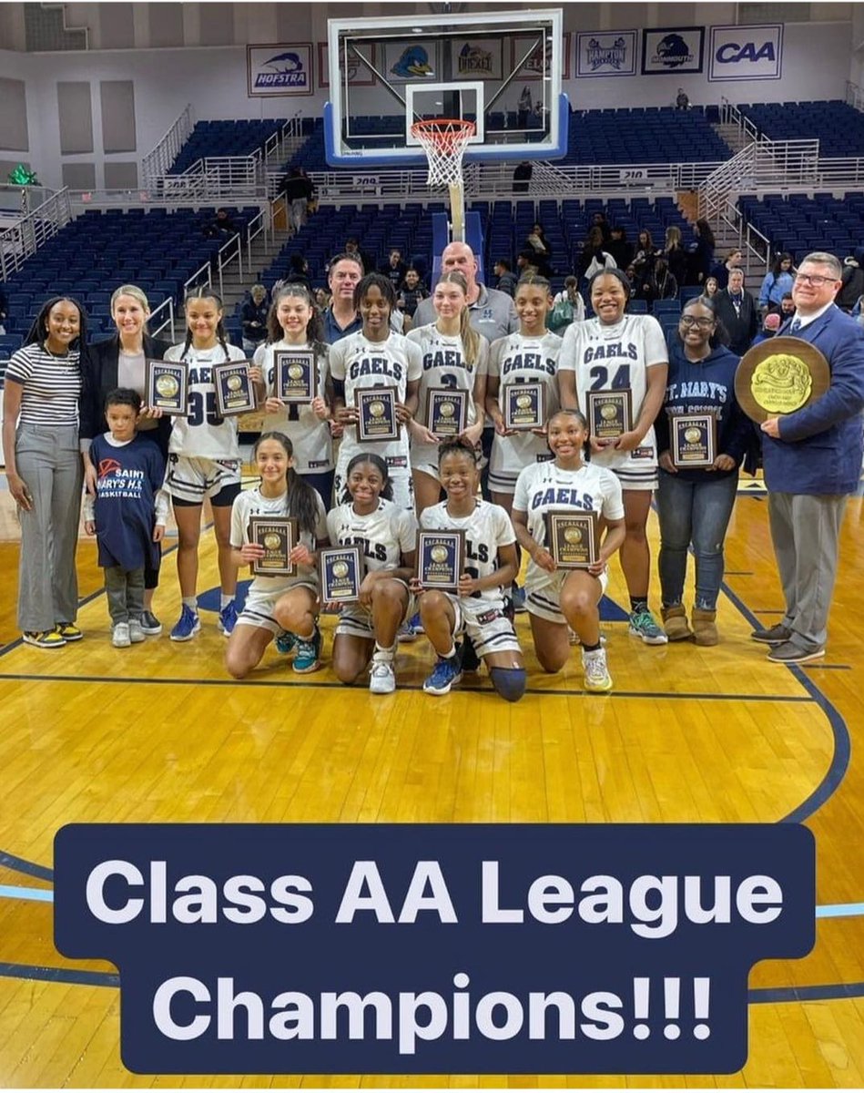 Coach_Thierry's tweet image. They did it......again!!!  This team has won the Class AA  Championship back to back! Taryn and Taylor  Barbot  have appeared  in the chip game all four years winning  it three times.
@CoachWalter2865 @FootprintzGroup @NewHeightsNYC @NYGHoops @TinyGreenNBS