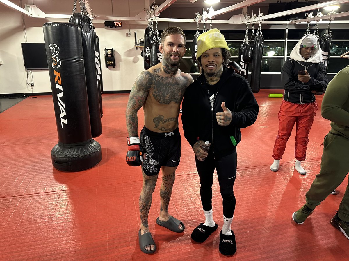 Great to see you brother <a href="/Gervontaa/">Gervonta Davis</a> #FightWeek