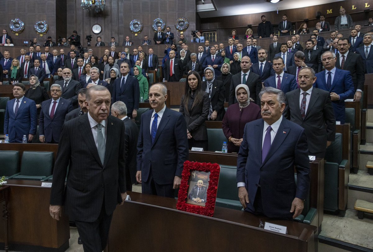 jsarieroglu's tweet photo. Genel Başkanımız, Cumhurbaşkanımız Sayın Recep Tayyip Erdoğan’ın başkanlığında TBMM AK Parti Grup Toplantımızı gerçekleştirdik. https://t.co/XoYJk6NSp6