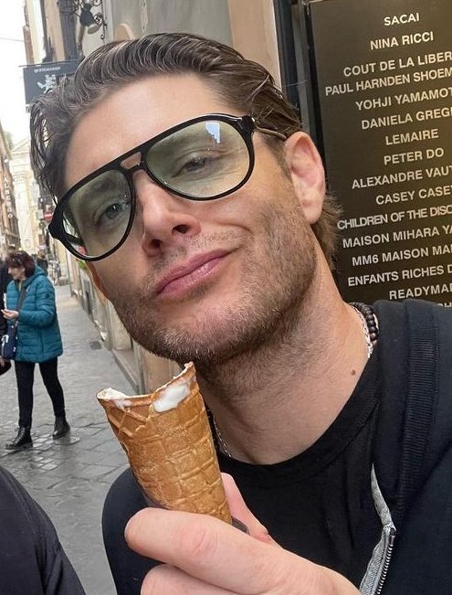 happy birthday to one of my favorite humans. You'll always have a space in my heart 🩷
#HappyBirthdayJensenAckels