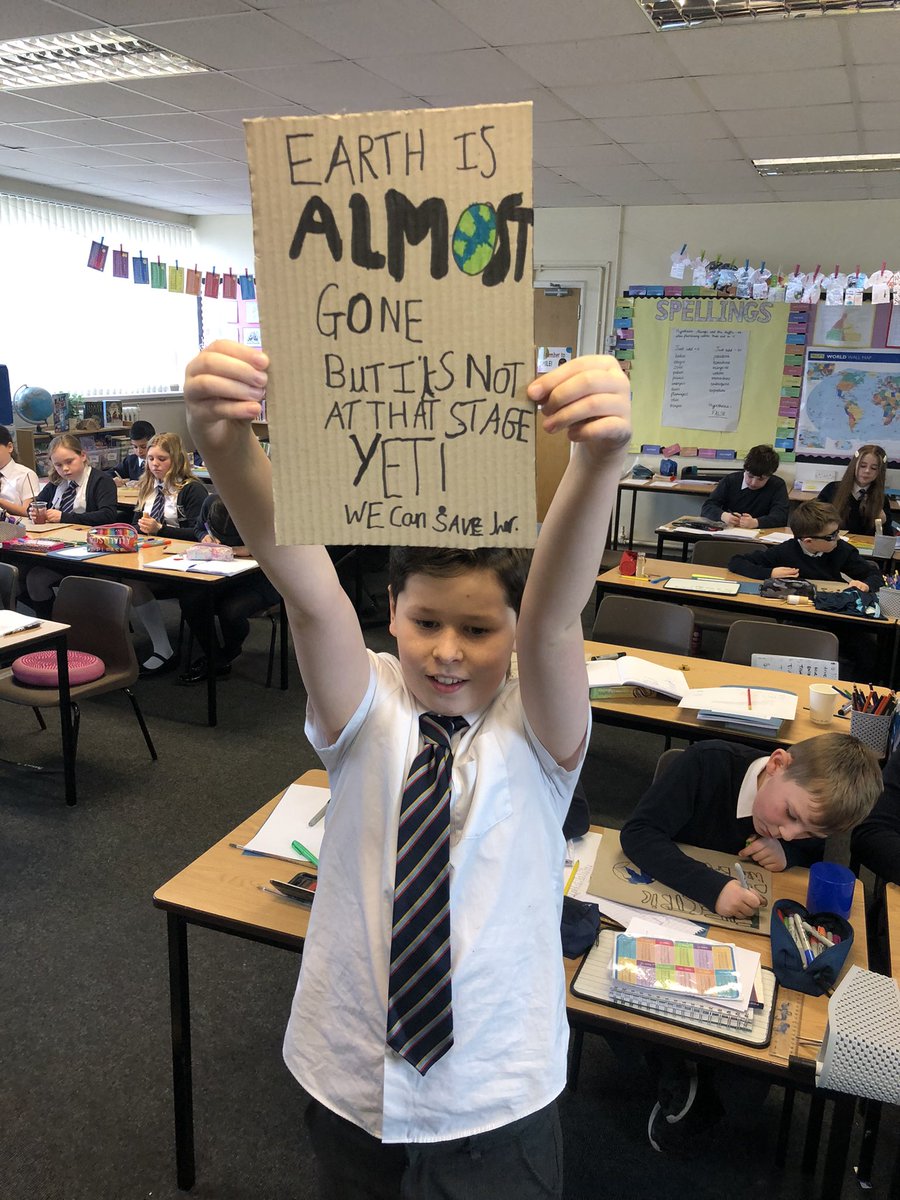 6RB did some fabulous placards, after learning all about Greta Thunberg, about global warming and how we can help. Fits in perfectly with our explore topic ‘Extreme Earth’ 🌍. Fantastic work 6RB!! #MakeADifference #ololprimary_HT #EnglishOLOL