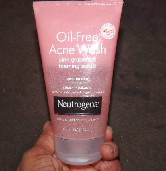 elizabeth tweet media