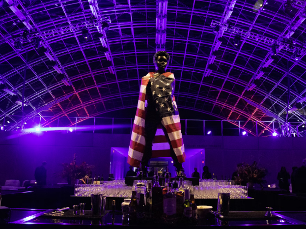 BizBash's tweet photo. A docuseries as eye-opening as 'The 1619 Project' calls for a premiere event that's just as thoughtfully curated👏See inside this #event for the @hulu original series that welcomed 250 guests and a Q&amp;A helmed by none other than Oprah Winfrey🎬👇
https://t.co/W7RpISSFzE https://t.co/8NYT3rnqnx