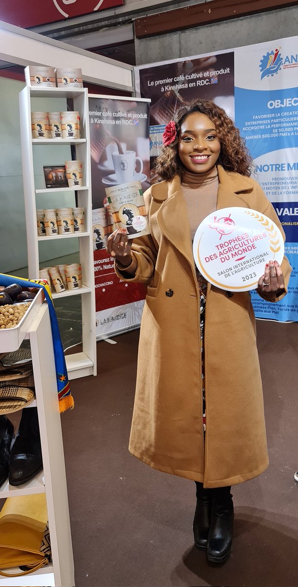 Tisya Mukuna - La Kinoise tweet media