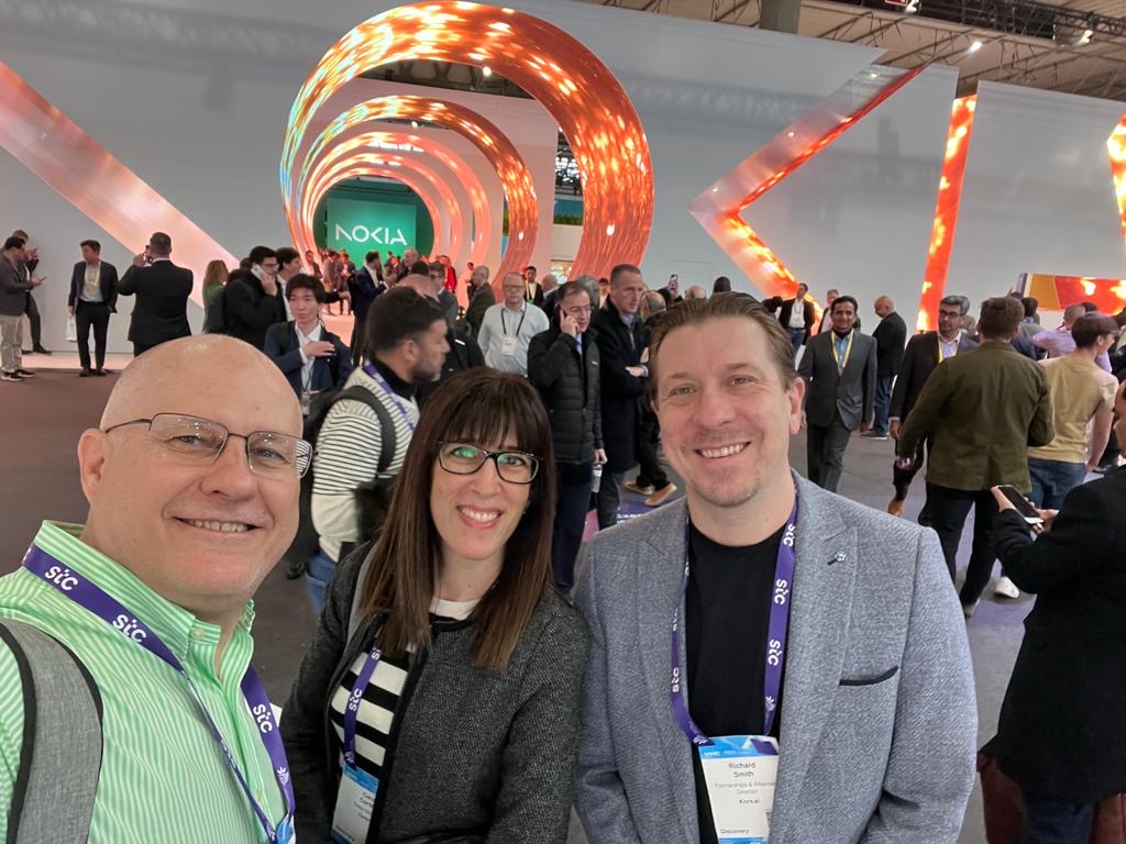 Our sales team met up with <a href="/KoredotAI/">Kore.ai</a> at <a href="/MWCHub/">MWC</a> in Barcelona today! Great to see you Richard 😀