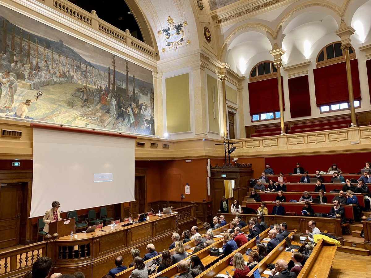 PoPS_U1296's tweet photo. ✨Un grand plaisir et honneur de pouvoir assister à la présentation du projet #ShapeMed, introduite par @nathdompnier (@univ_lyon2) & @Pr_FredFleury (@UnivLyon1) dans le cadre du Palais Hirsch !
➡️À suivre : trois tables rondes, des échanges avec la salle & un cocktail dînatoire https://t.co/9pfsalocda