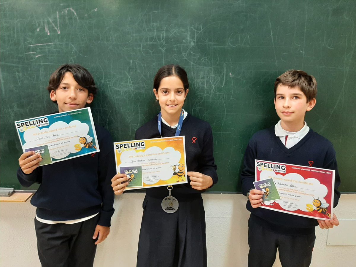 Csdomingo's tweet photo. Aquí están nuestros ganadores de la final de Spelling Bee de Ed. Primaria. Muchas felicidades a todos @Amco_Spain https://t.co/4v6u3lBh8b
