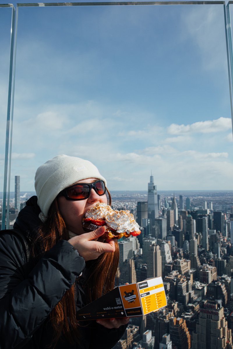 Love is in THE EDGE 🔝 until  winter  only!

hurry,  its  a  beautiful  day  to  be  at  The  Edge  &amp;  grab  a  Wafel  

#theedgenyc #wafelsanddinges #nycthingstodo