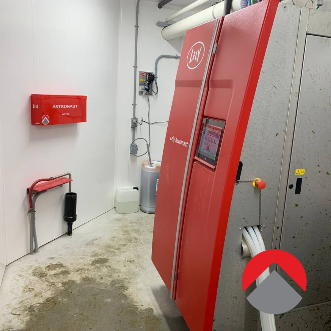 Avonbank_Ag's tweet image. Congratulations to the Wagler family on their A5 Astronaut robot start-up into their existing facility!  

#dairyrobot #agriculture #dairyfarming #dairyfarmers #ontag