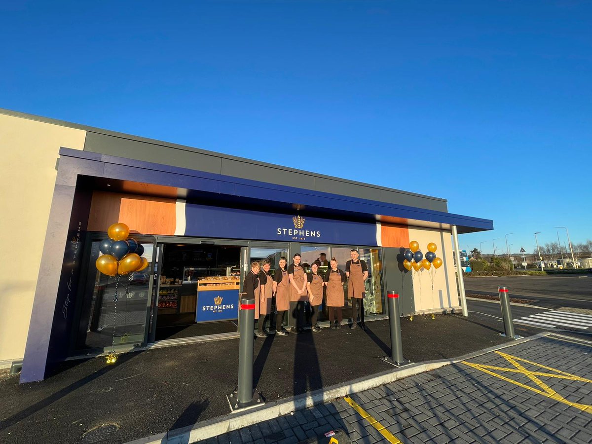 Our brand-new drive-thru in Leven is now open! 🥳🚗

Pop in, meet the team and grab something tasty 🥧

#Leven #150YearsintheBaking #StopforaStephens