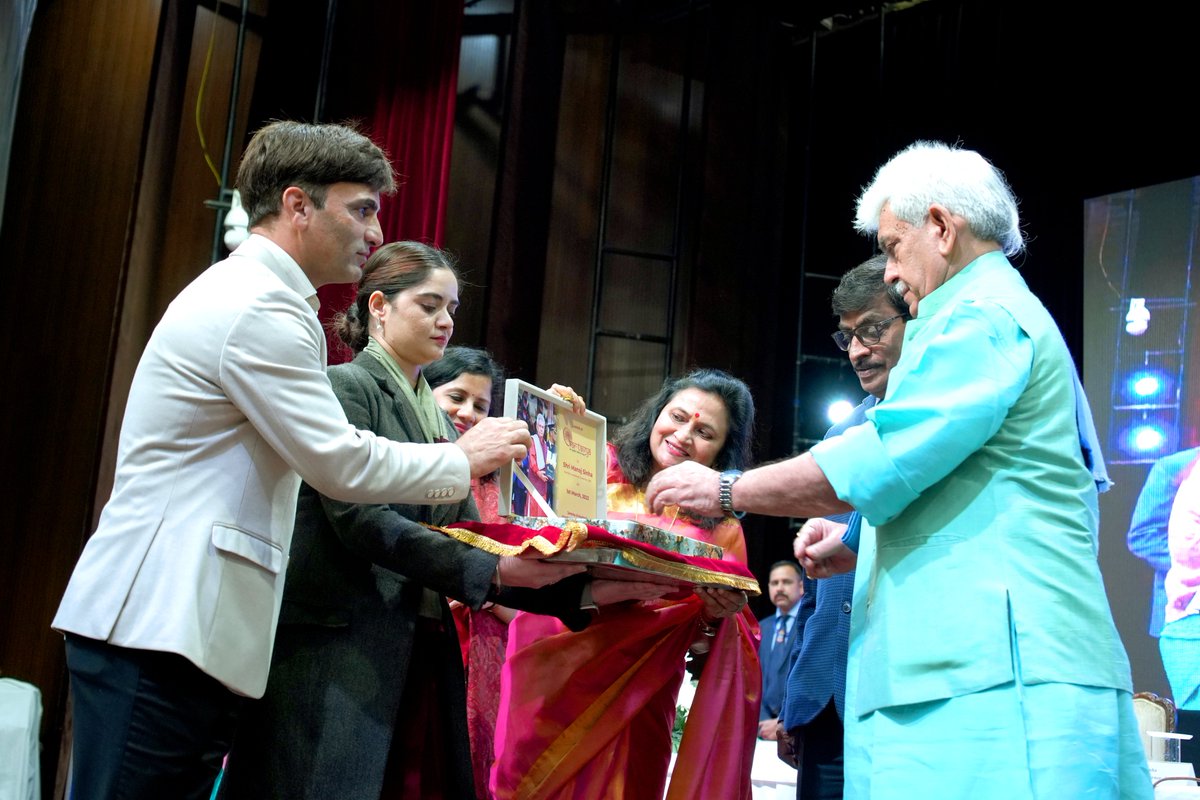 J&K State Taxes Department tweet media