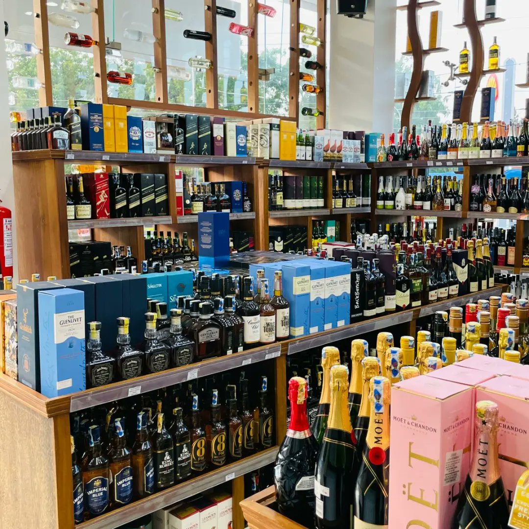 MpowerDirectory's tweet photo. Discover new tastes and enjoy old favorites at @danka_liquor_stores D Liquor, now open 24/7 at Danka Plaza, Nyali, Mombasa!!! Come Pick 'n' Carry your favorite drinks at our amazing 
Reach Us On 0792106988, Let's deliver your favorite drink to your doorstep! https://t.co/JvZKW703j9
