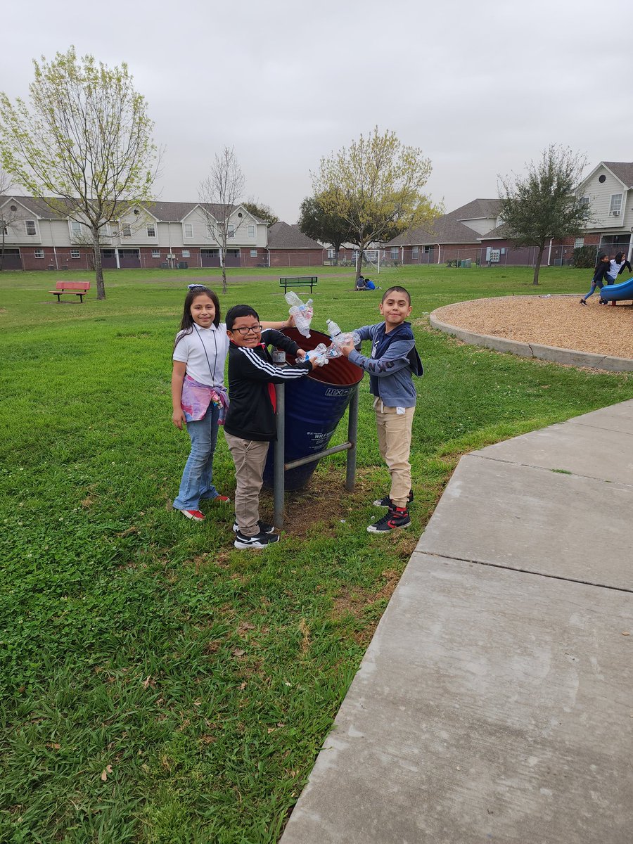 Ms.Alicea tweet media