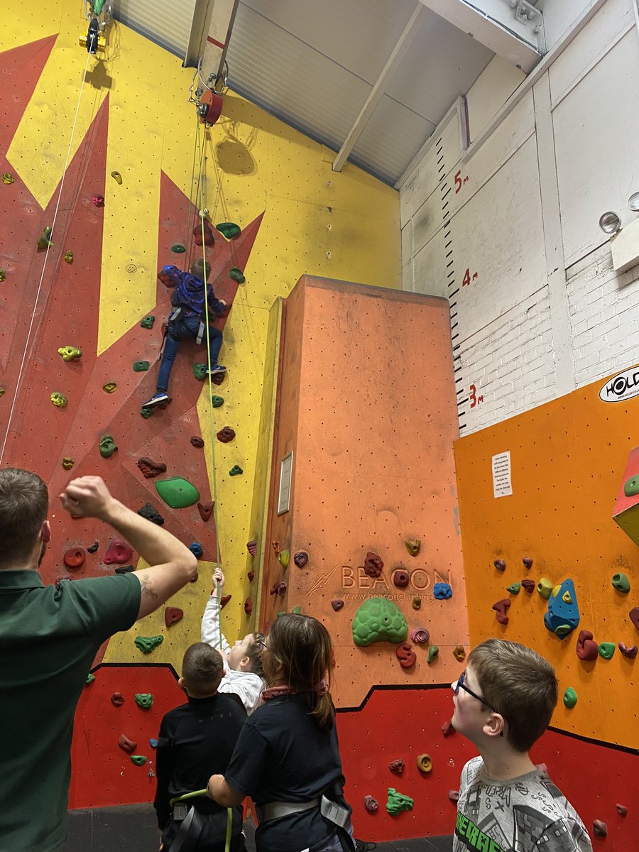 Darton Primary Sch tweet media