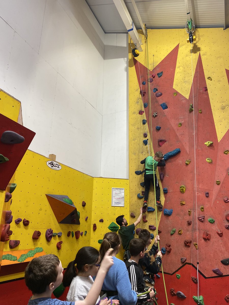 Darton Primary Sch tweet media