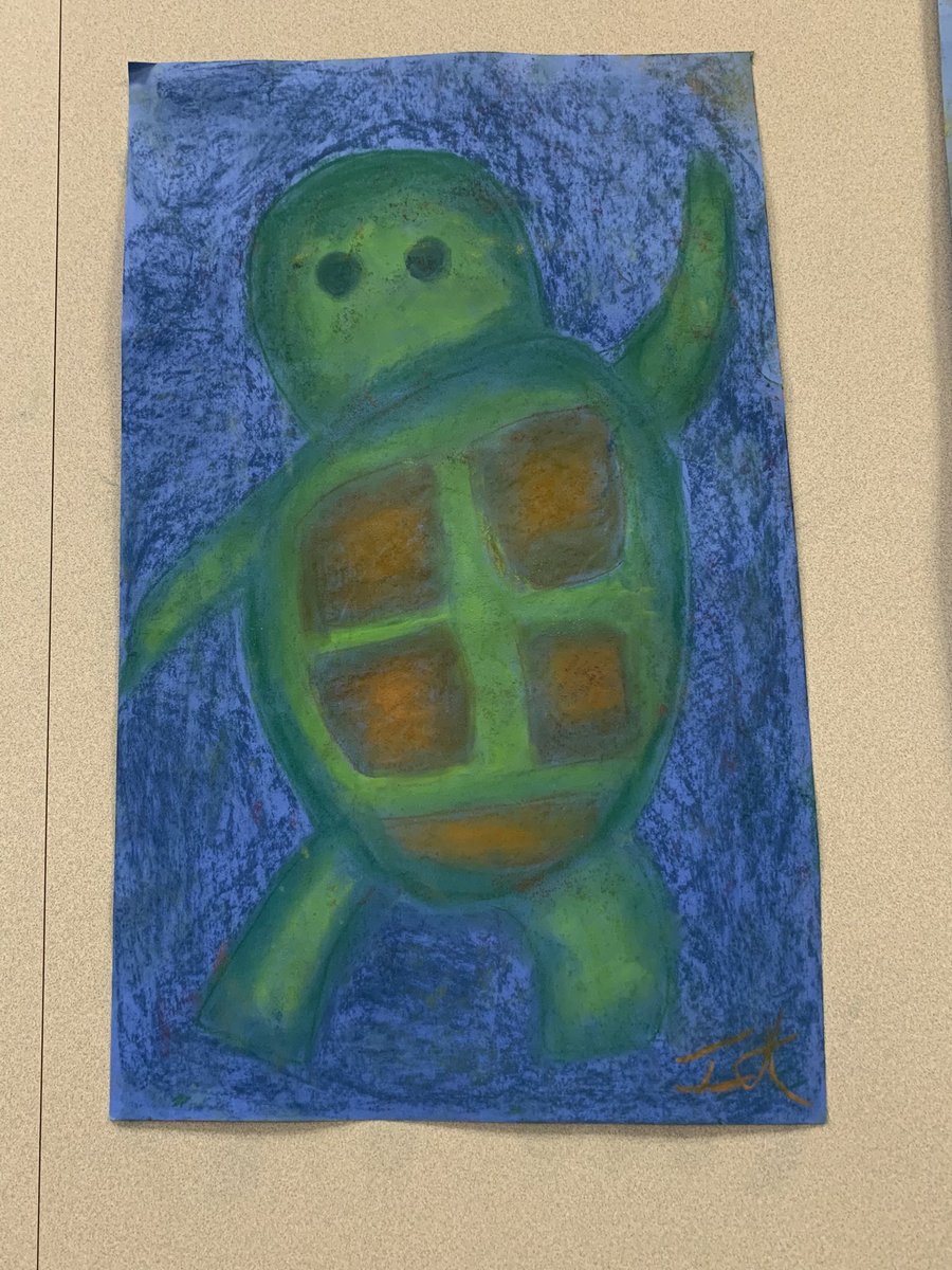woodard_julie's tweet photo. Sea Turtles in chalk pastels !!! Giant !! @rockwallschools @RockElemC_I @risdfinearts #PULLENPRIDE https://t.co/x8pe9WSbhl