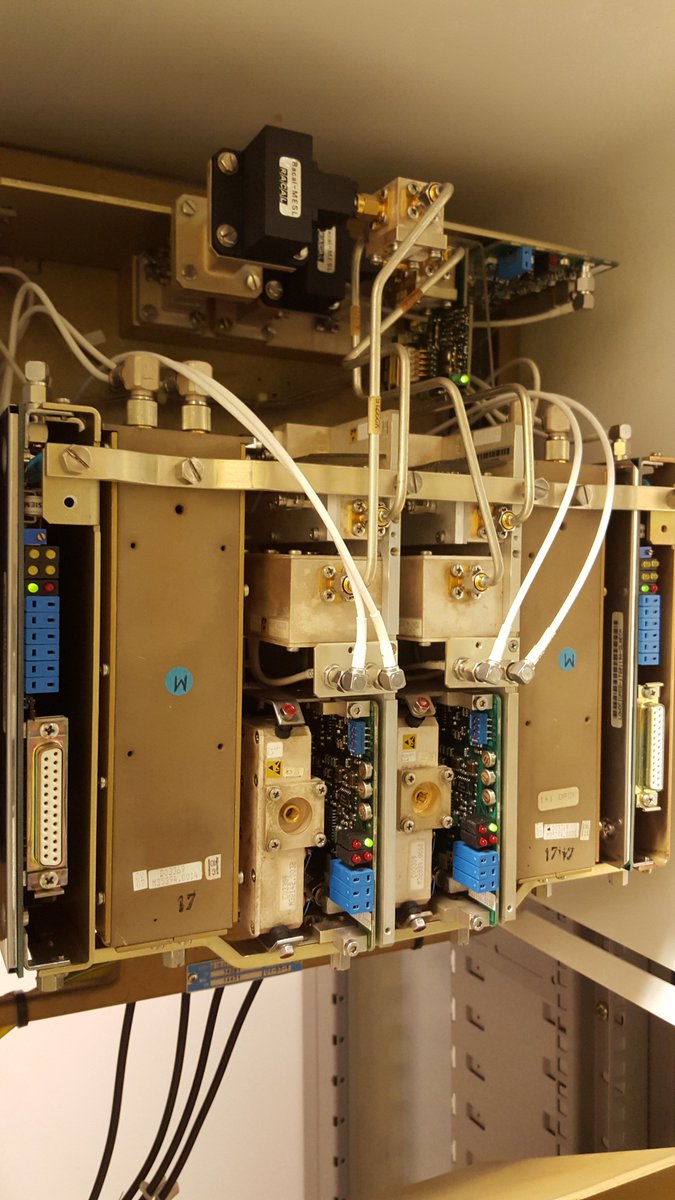 2g_gsm's tweet image. The inner workings of a Siae B Series point to point digital microwave radio transceiver - used by Orange as &quot;high-order&quot; transmission links, meaning they carried Ater interface traffic, and later Gb was added, from distribted BSCs to MSC sites #2G #GSM #historyoftechnology