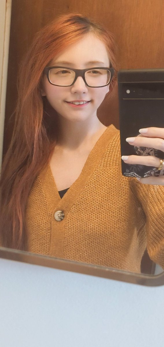 Joe on Twitter: "RT @pinksweets8: Me irl"