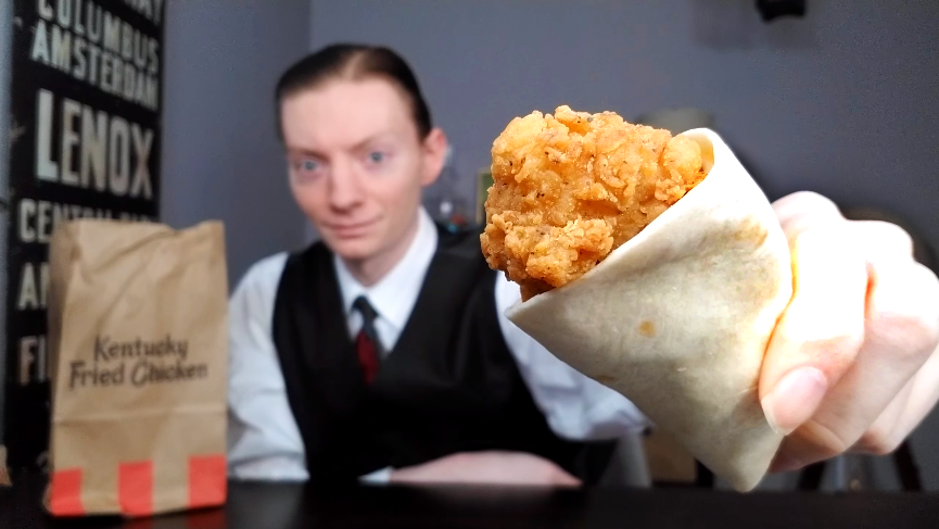 IAmReviewbrah's tweet photo. Did KFC Just Release The BEST Fast Food Snack? Find out in today's new review at https://t.co/tYUqdZBnJ7 https://t.co/xLbPWMauW7