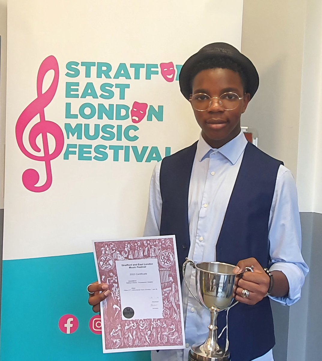 Nathan-Asher took part in Stratford and East London Music Festival over half term
Competing in:

Instrumental Solo (gr7 & 8) - Drum Kit  - 1st Place
Good competion 🎻& flute

@NewhamMusic 
@londonmusicfund 
@music_rugby 
@RugbySchool1567 
@Kilbracken1841 
@PercWorks
@N8than_Asher