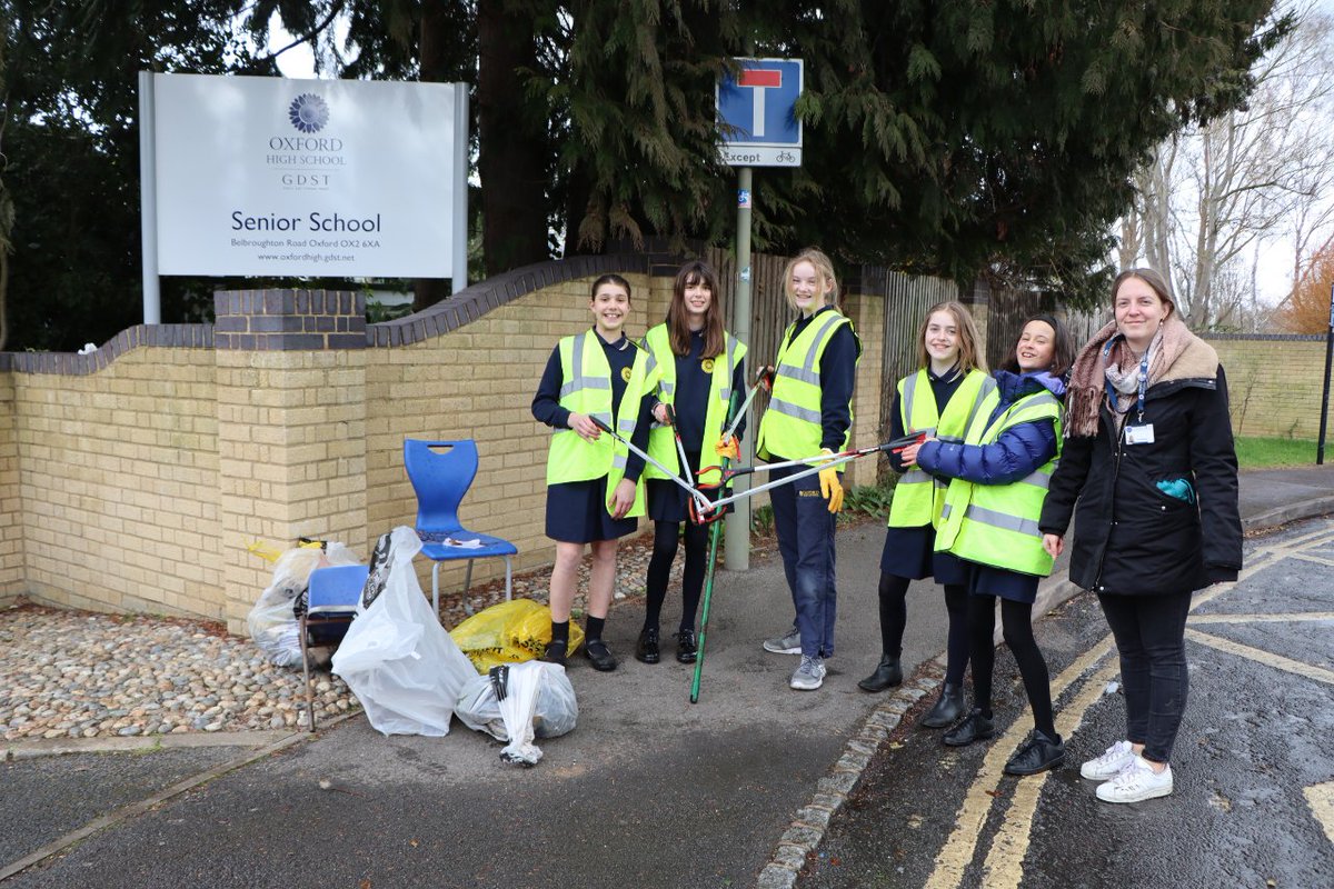 Well done to all our students and staff for getting involved with <a href="/Ox_Clean/">Ox_Clean</a>'s annual #SpringClean