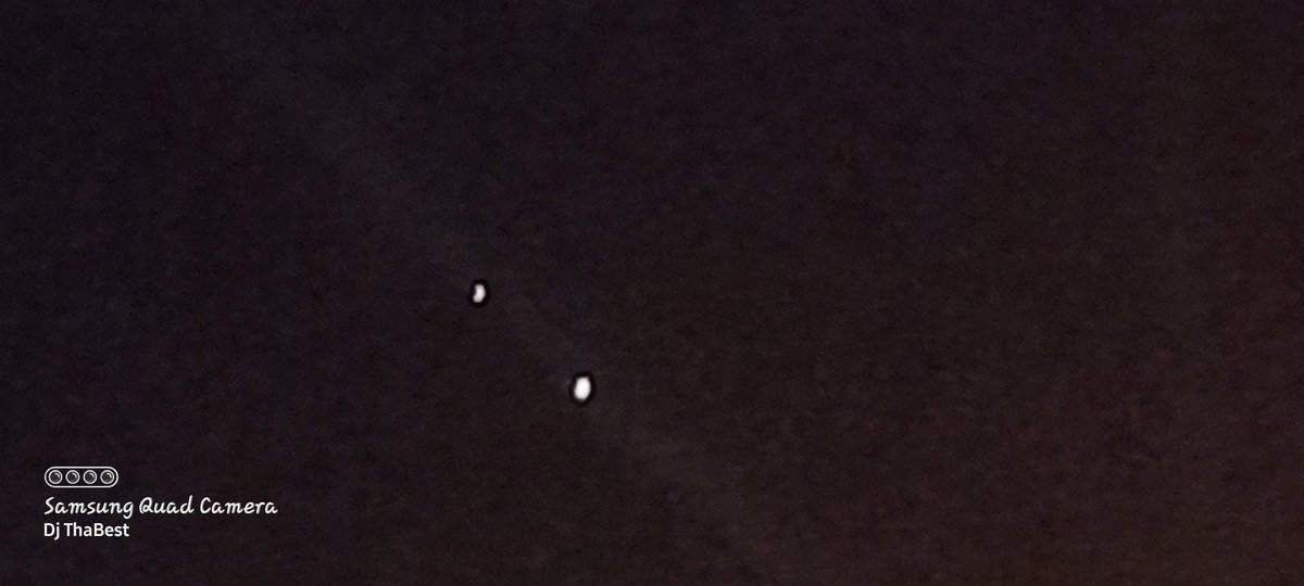 DjThaBest's tweet photo. Jupiter en venus gister avond #vrtweer @frankdeboosere https://t.co/12aMATub5W
