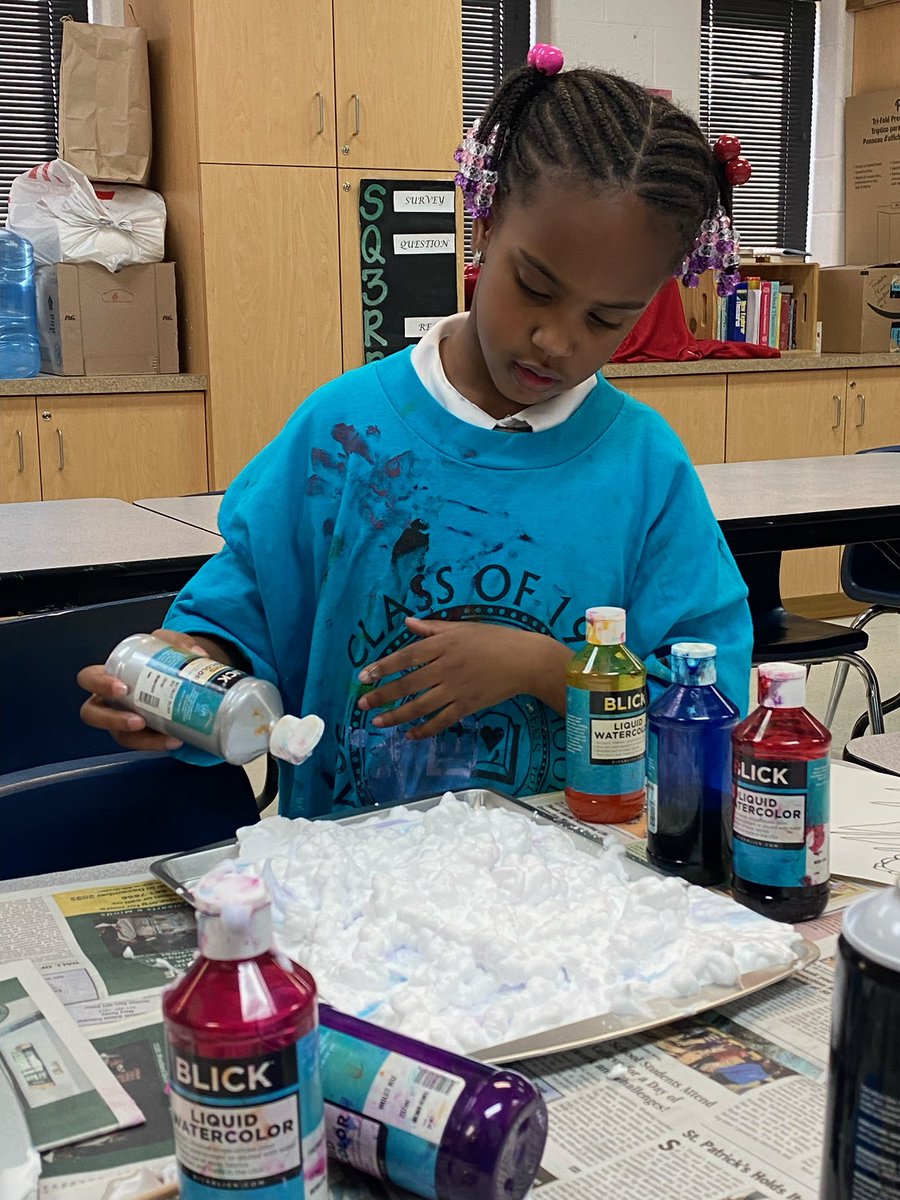 SMSCrusader's tweet photo. In #Art, first grade makes marbled paper using shaving foam and watercolor paper. Love this fun and creative activity! #SMSmatters #WeLoveSMS https://t.co/5LGmuUdsgJ