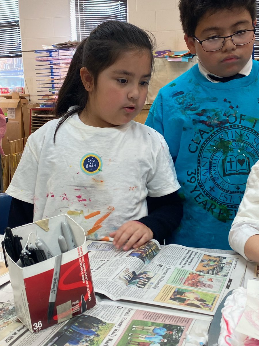SMSCrusader's tweet photo. In #Art, first grade makes marbled paper using shaving foam and watercolor paper. Love this fun and creative activity! #SMSmatters #WeLoveSMS https://t.co/5LGmuUdsgJ