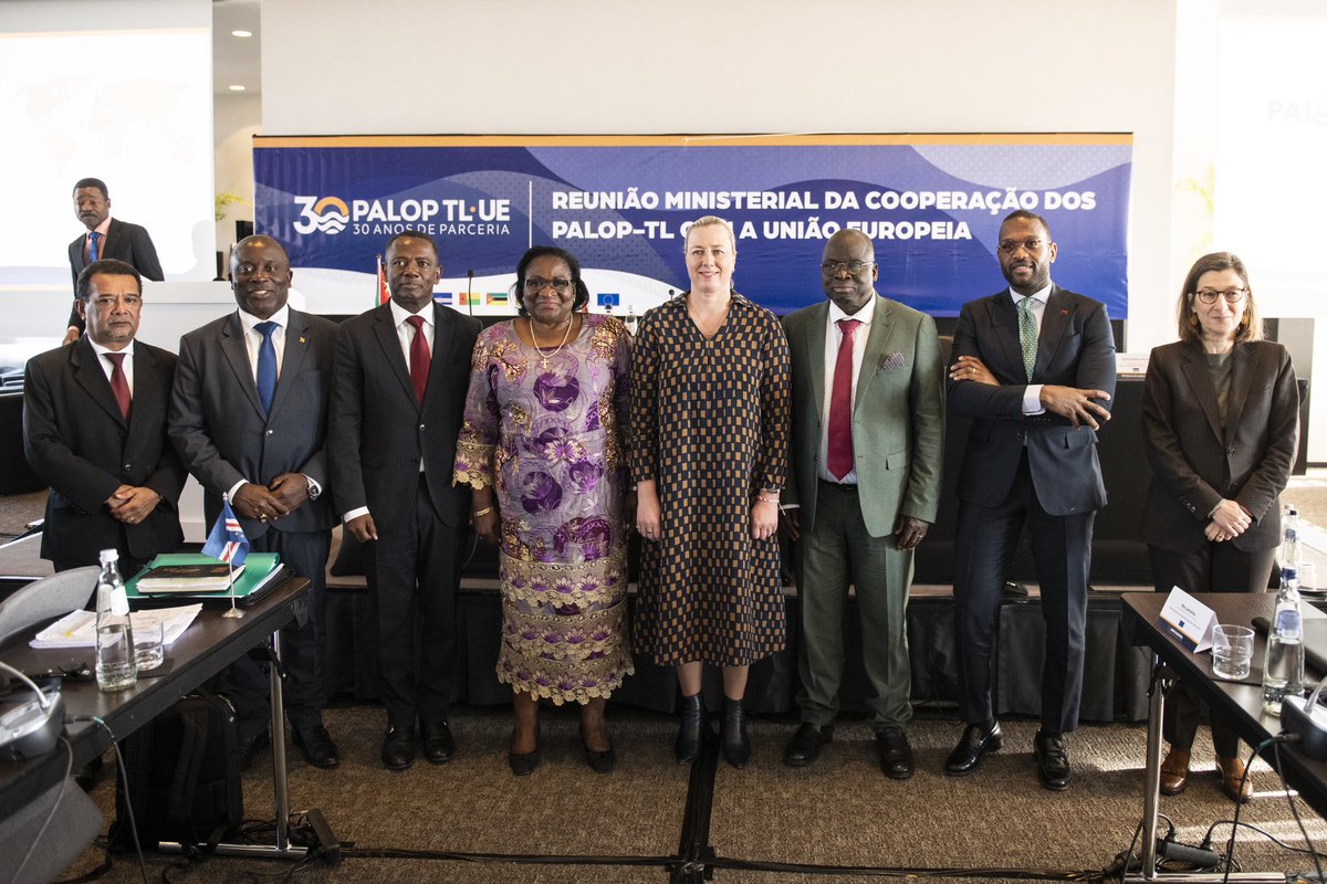 Honored to host the extraordinary Ministerial Meeting to celebrate 30 years of strong 🇪🇺-🇦🇴🇨🇻🇬🇼🇲🇿🇸🇹🇹🇱 relations.

Count on #TeamEurope as a partner! We had an interesting discussion about geopolitics, values and opportunities offered by #GlobalGateway. 

👉bit.ly/3EI9ry7