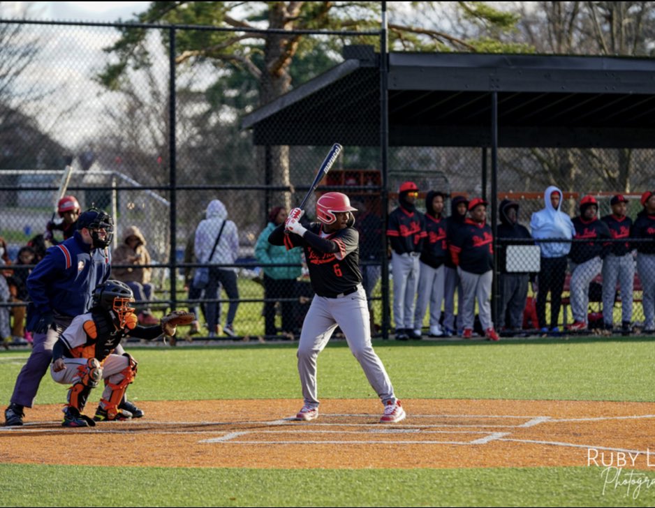 BreezyDavis24's tweet photo. My name is Breon Davis, I am a leader, and a hardworking student athlete who plays baseball at Hughes Stem High School. Last year I averaged 41 strikeouts as a sophomore, also I was named All-Conference 1st team in my sophomore Season. More greatness to come, be on the lookout ! https://t.co/ZajPcmM7Su