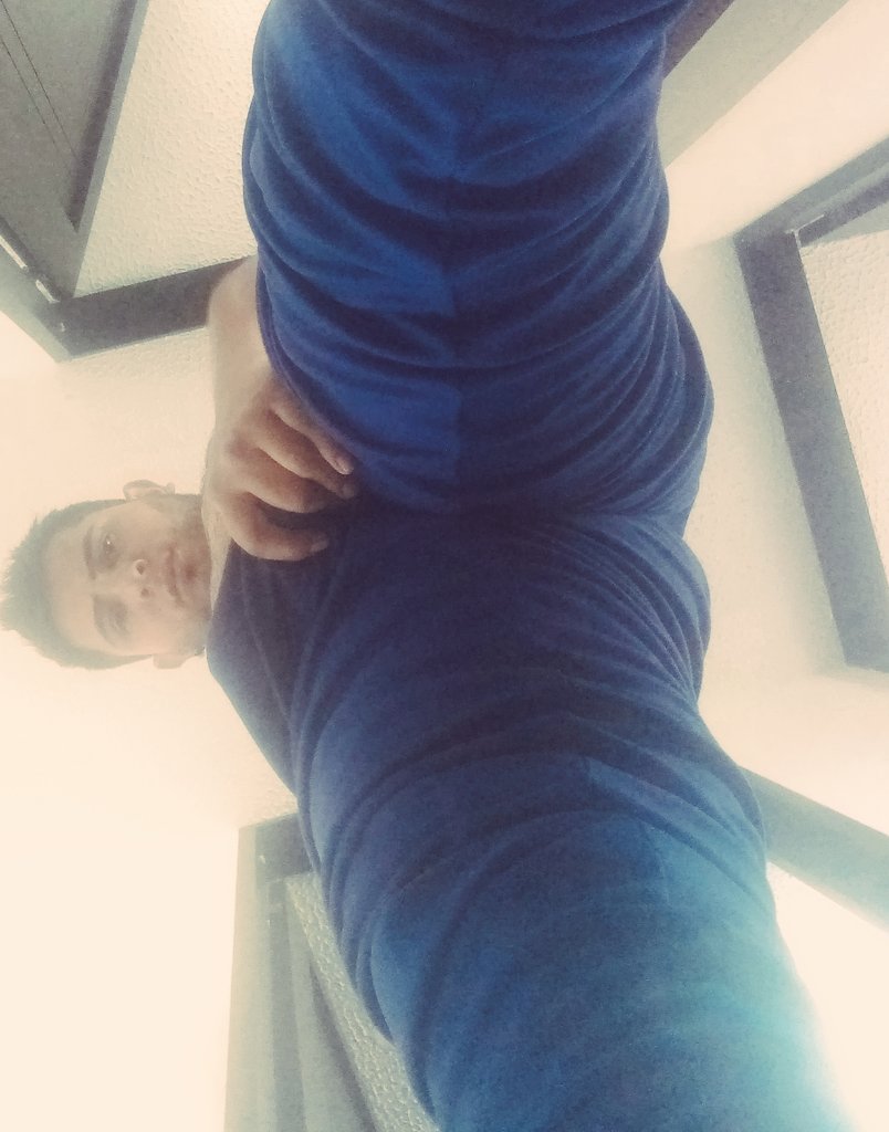 mike_duu's tweet photo. Todo cambia dependiendo el ángulo desde donde se mire
#gayboy #gordibueno #siemprearrecho #sinropainterior https://t.co/8Z2HoCQFQ5