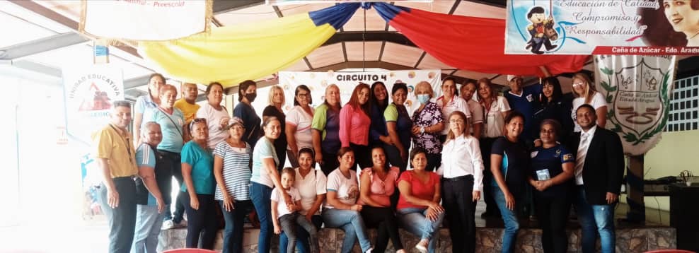 EducadoresMBI's tweet photo. Congreso pedagógico circuital.. fiesta pedagógica en nuestro municipio, un encuentro del saber y hacer! @leoalvacabrera @Soykarinacarpio @_LaAvanzadora @MPPEDUCACION https://t.co/tn5x8RTNTK