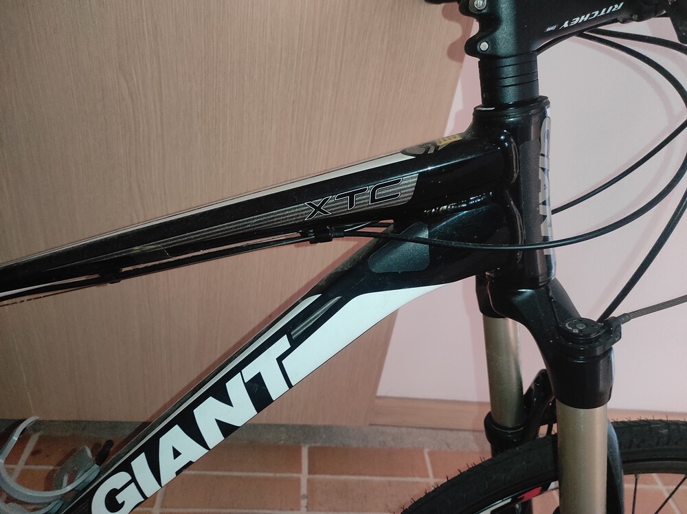 Project529BC's tweet photo. Stolen from Vancouver, resident bike parking room. Last seen on Feb 28th https://t.co/1OiljHWMUT @VancouverPD @surreyps @SurreyRCMP @deltapolice @WhiteRockRCMP @BurnabyRCMP @PortMoodyPD @TransitPolice @nvanrcmp @WestVanPolice @Project529BC #bikethievessuck https://t.co/lta6o2QdWQ